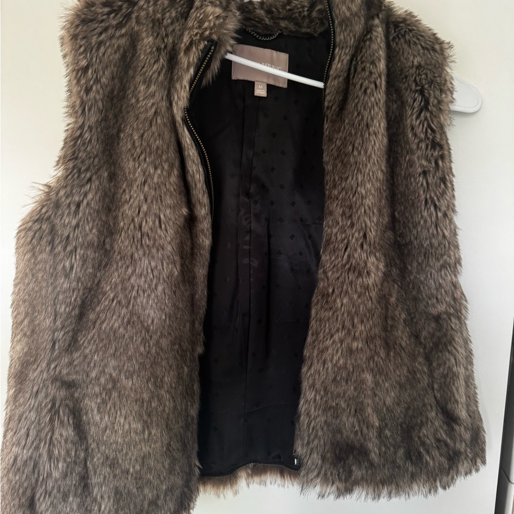 Faux Fur Vest in Brown